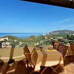 Pedra Rubia Nebida