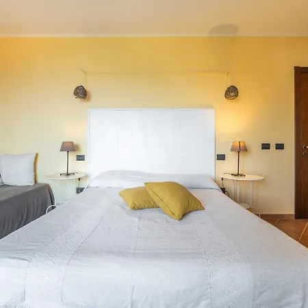 Pedra Rubia Bed & Breakfast Nebida