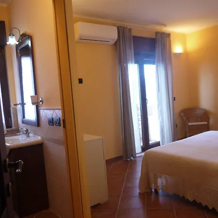 Bed & Breakfast Pedra Rubia 3*